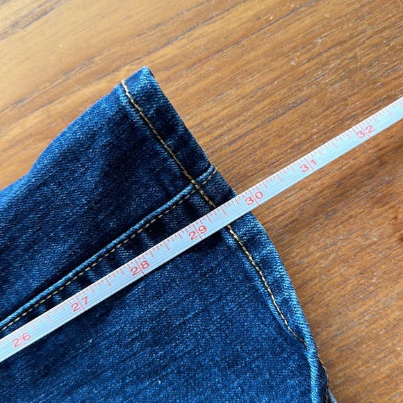 Old Navy Sweetheart Jeans - Picture 10 of 10